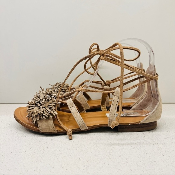 Steve Madden Swizzle Flat Sandals Natural Suede Leather Lace Up Gladiator Sz 7.5 - Picture 4 of 15